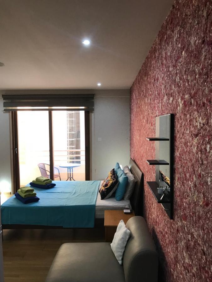 Ithaki Phinikoudes Apartment No. 207 Larnaca Bagian luar foto