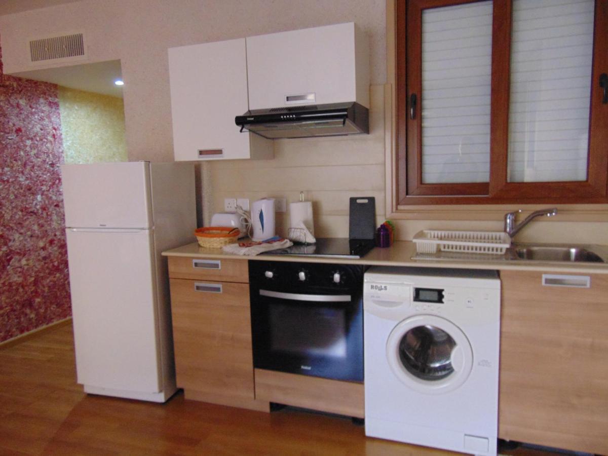 Ithaki Phinikoudes Apartment No. 207 Larnaca Ruang foto
